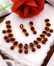 Beautiful Stone earings and necklace jewelry set