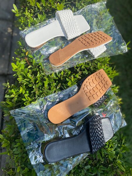 Sleek ladies easy wear