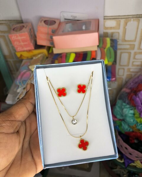 Jewelry set  red color