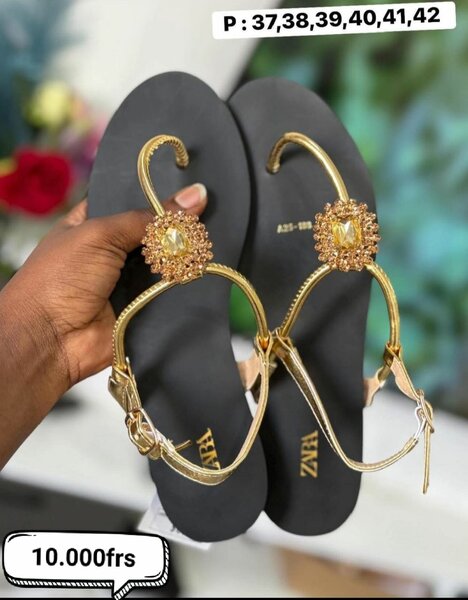 Sandales élégantes strass