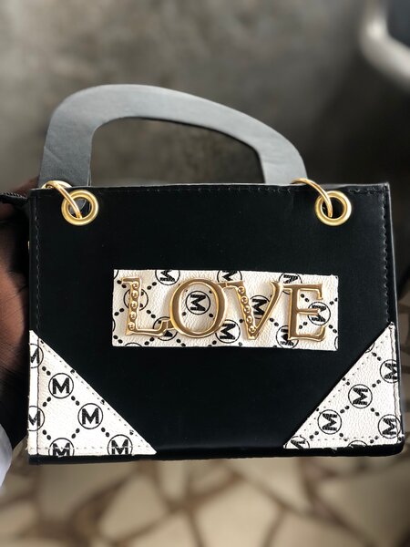 Sac à main chic avec motif