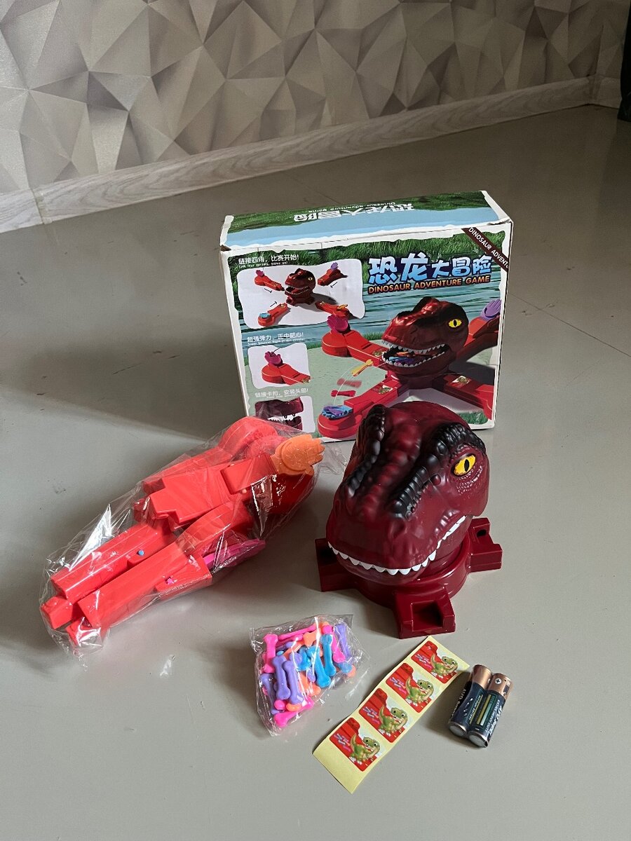 Настольная игра «Голодный Динозавр»