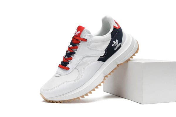 Chaussure adidas