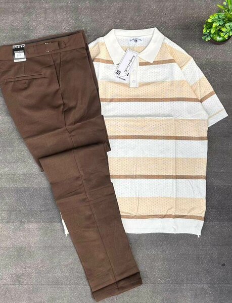 Ensemble sport à rayures