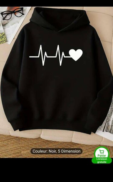 Sweat-shirt noir à motif cœur