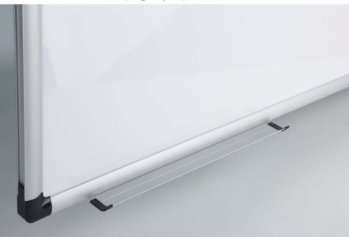 Tableau à marqueur effaçable 90x60cm