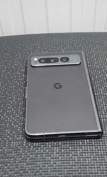 Smartphone Google Pliable