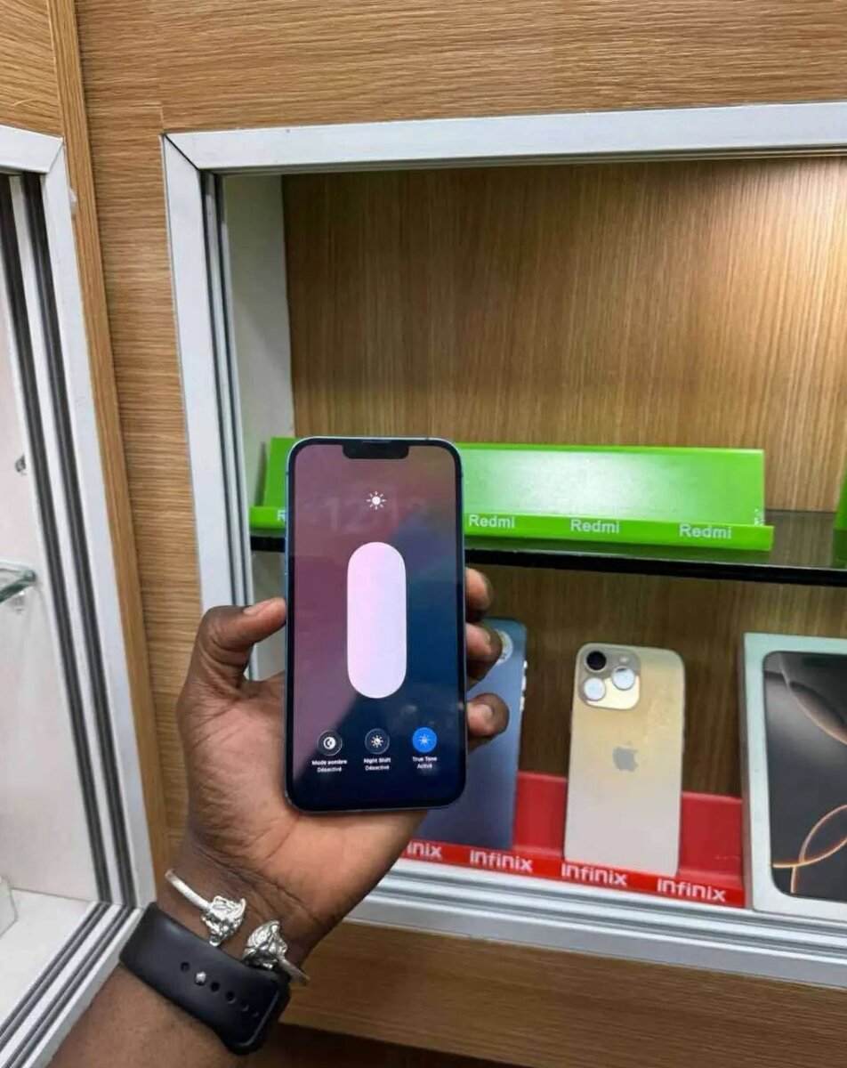 iPhone 13 Bleu 128 Go