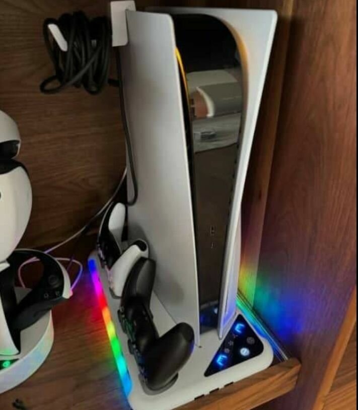 Console PS5 avec support manette