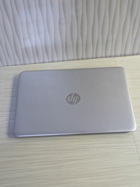 HP i7 x360