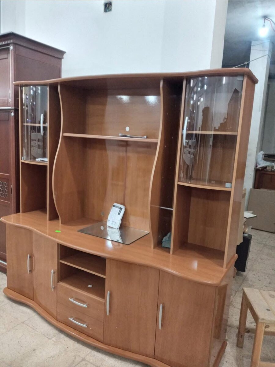 Buffet en bois moderne