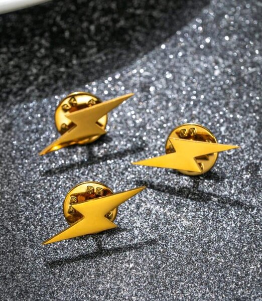 Lot de Pin's Designs Uniques