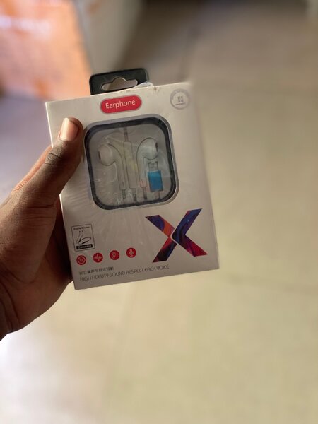 Lightning Bluetooth Headsets