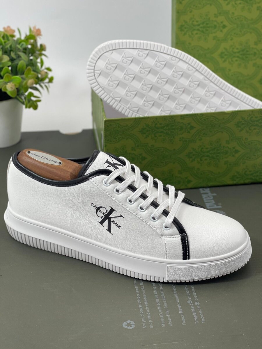 CALVIN KLEIN CLASSIC WEAR