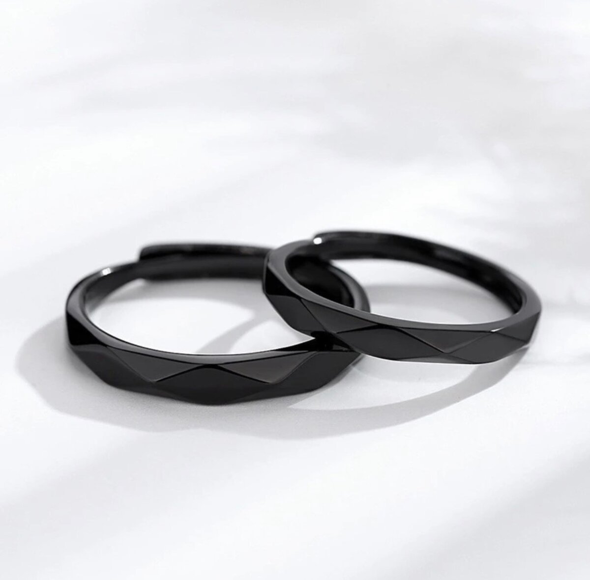 Перстни (кольца)