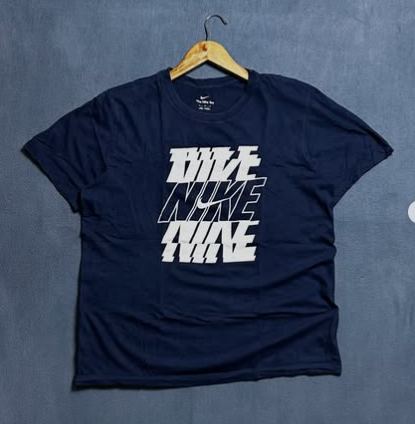 Nike tee shirt  size: M