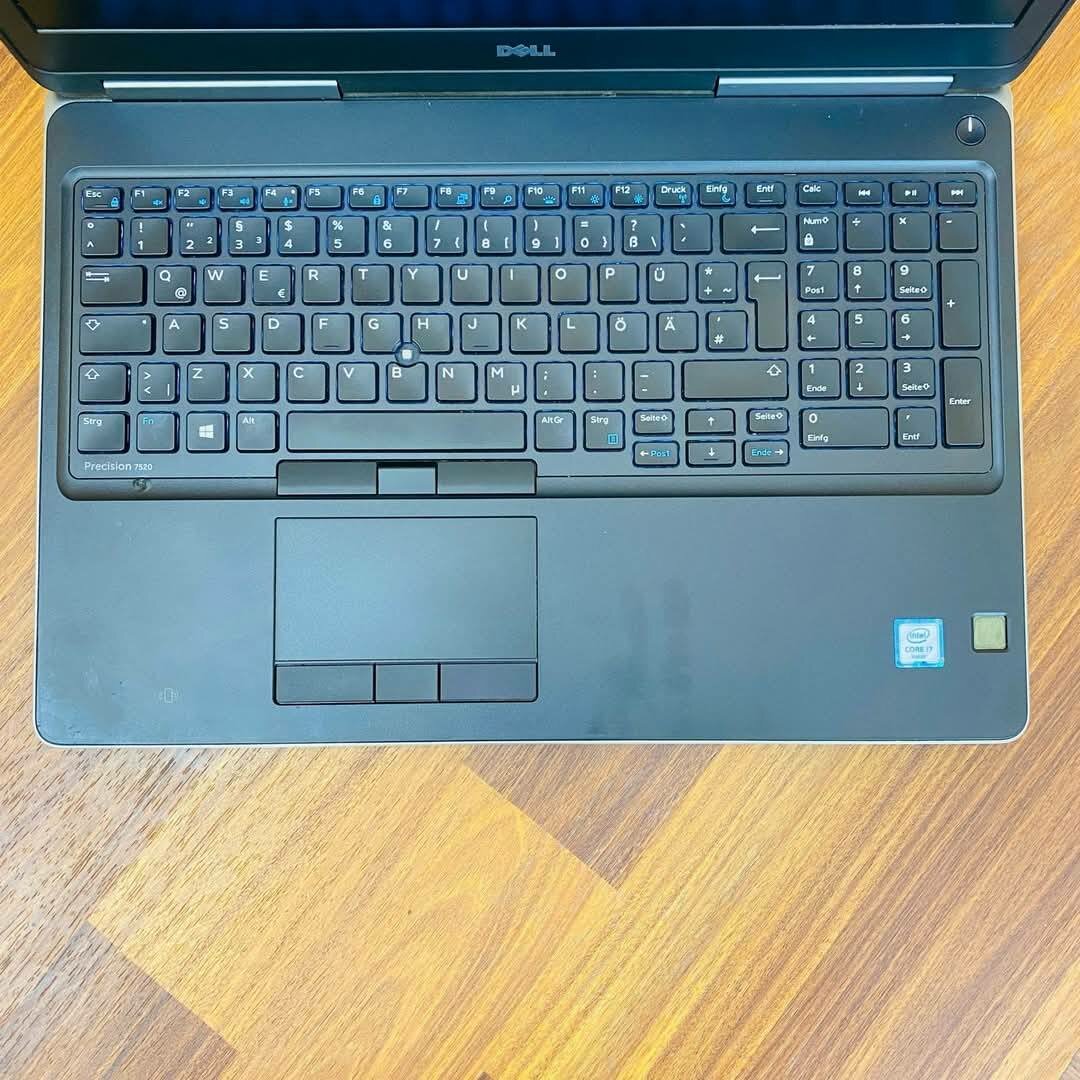 Dell Precision 7520 Intel Core i7  4K Display || 6th