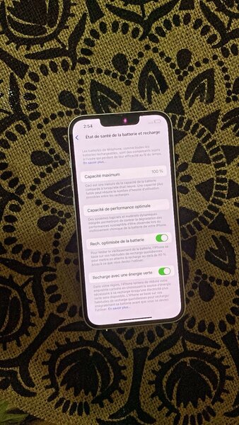 iPhone 13 Rose 128GB Débloqué