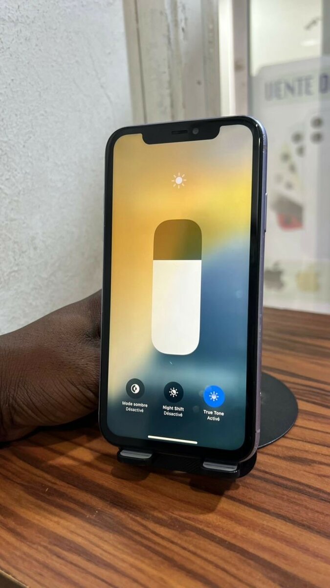 iPhone 11 64giga Sans Face ID