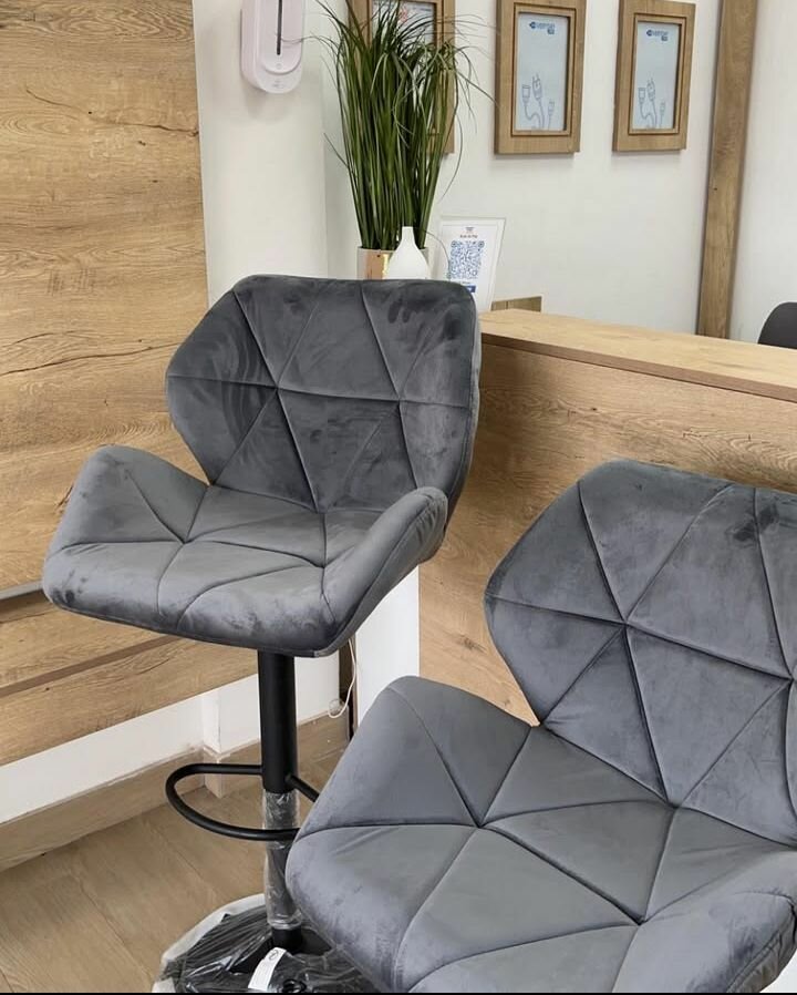 Luxurious velvet stool