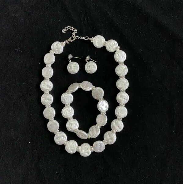 Pearl Jewelry Set - Necklace, Bracelet, Earrings