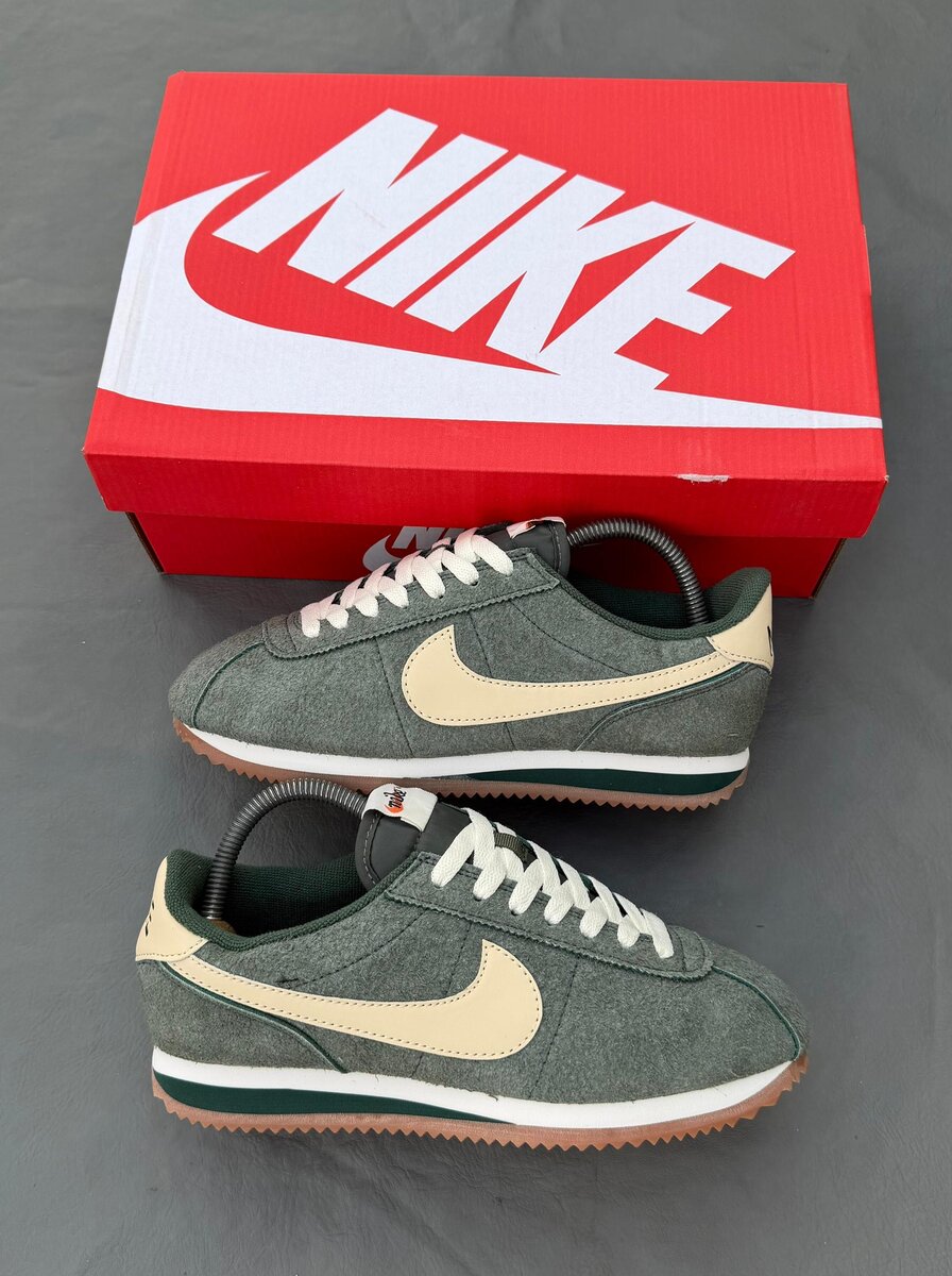 Baskets Nike Cortez Vertes
