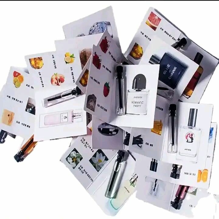 4 essence de parfum a 500f