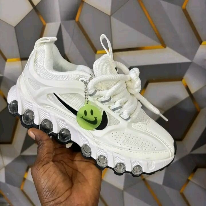 Sneakers tendance blanches