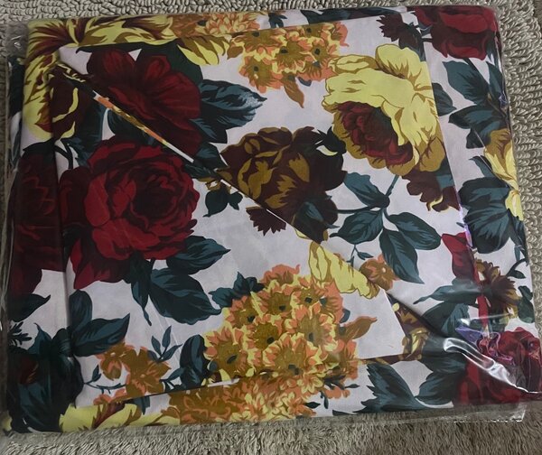 draps de lit coloré