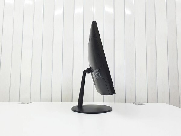 Tout en un Lenovo v330_i3