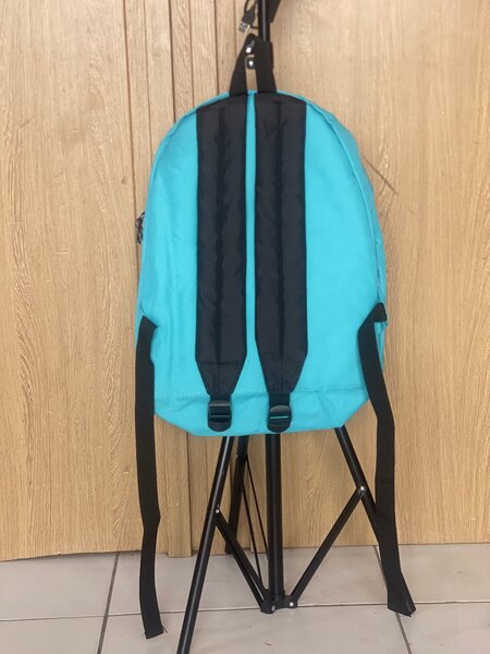 Sac à dos bleu Eastpak