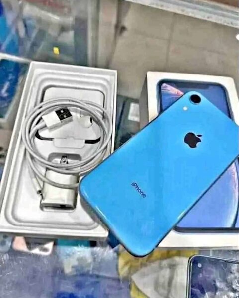 iPhone XR 128GB