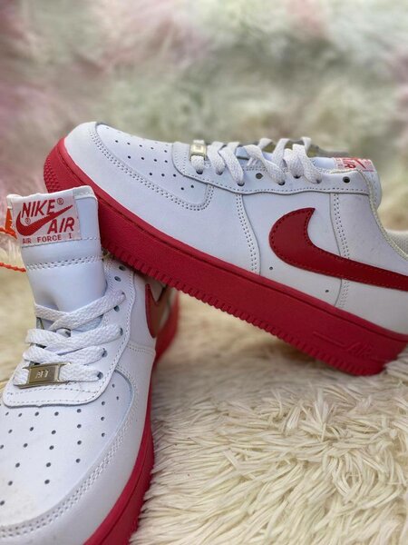 Baskets Nike Air Force 1 Blanches