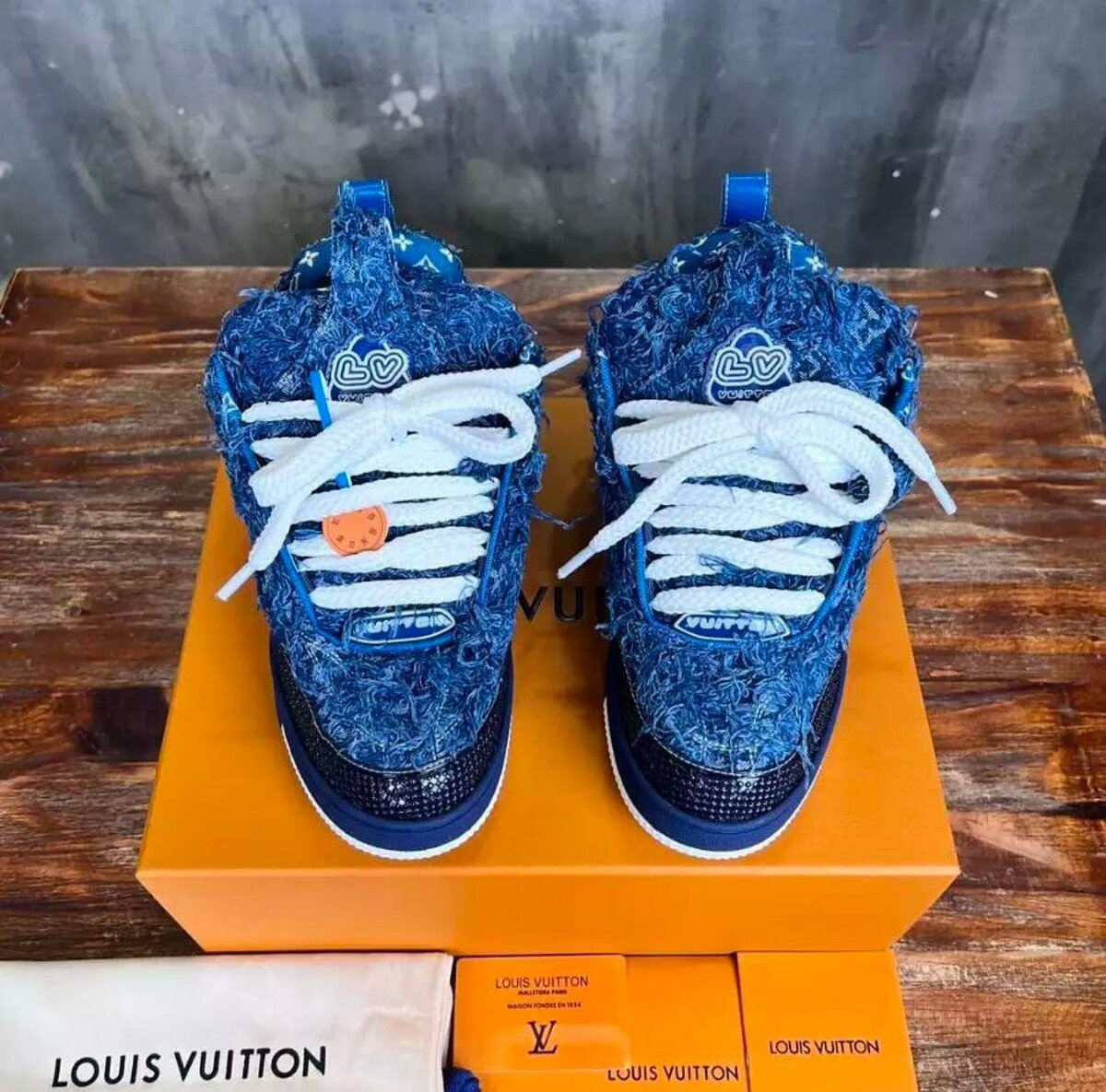 Louis Vuitton Sneakers