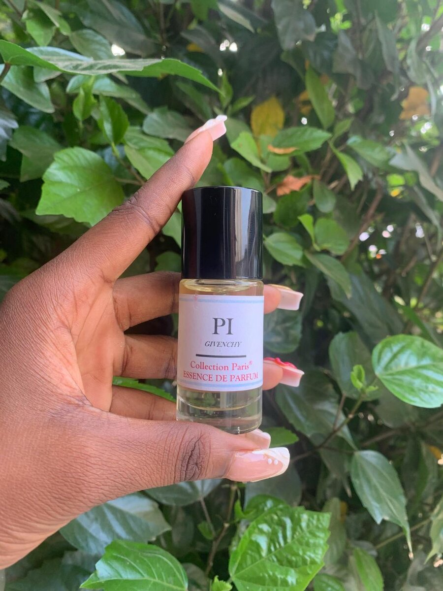 Essence de parfum Pi Givenchy