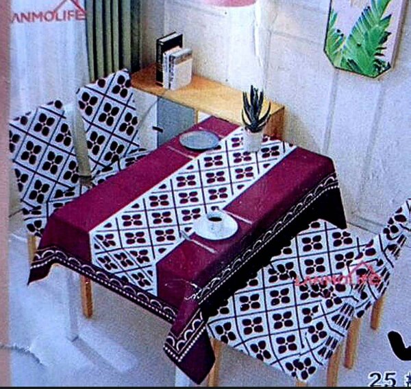 Ensemble de nappes colorées