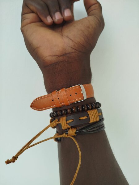 Montre bracelet homme élégante