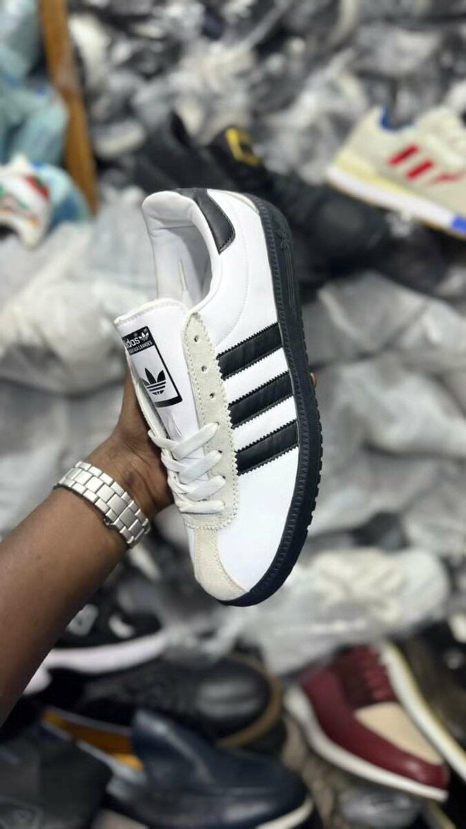 Baskets adidas pour hommes