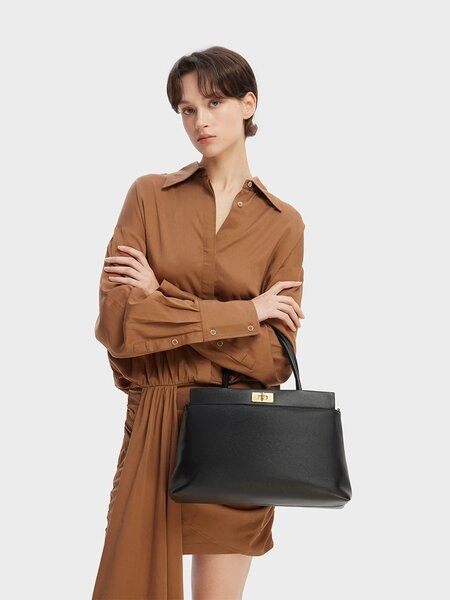 Sac à main élégant en cuir