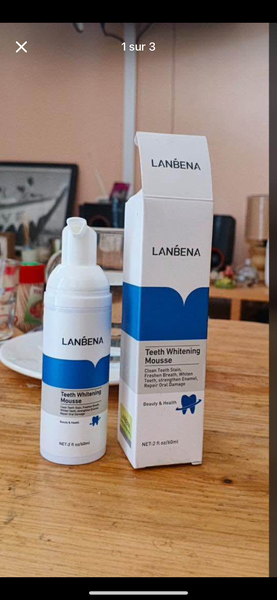 Mousse blanchissante dentaire