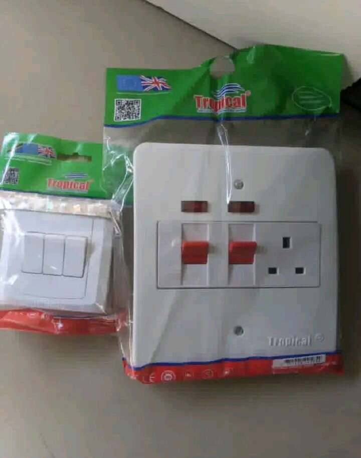 Cooker Socket Tropical