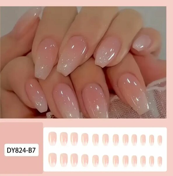 24pcs faux  Ongles courts Brillants