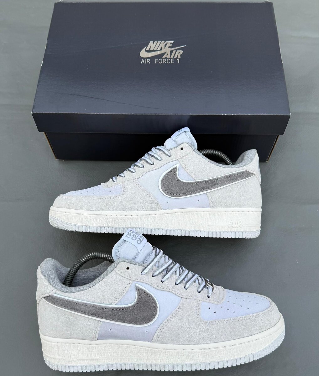 Nike Air Force 1 Gris