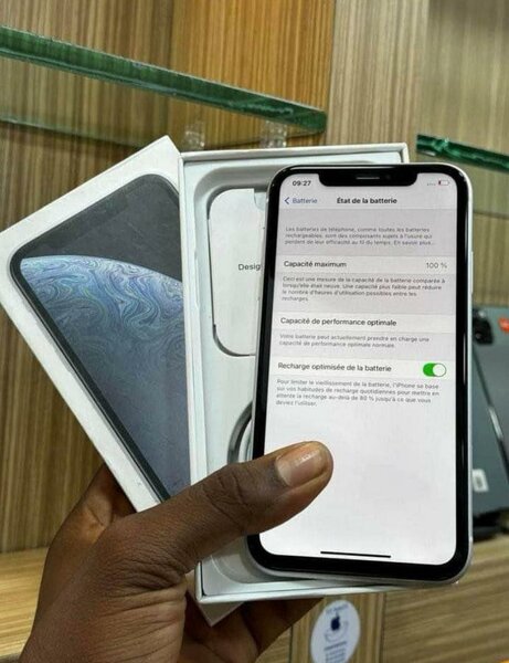 iPhone XR Blanc Neuf 64Go