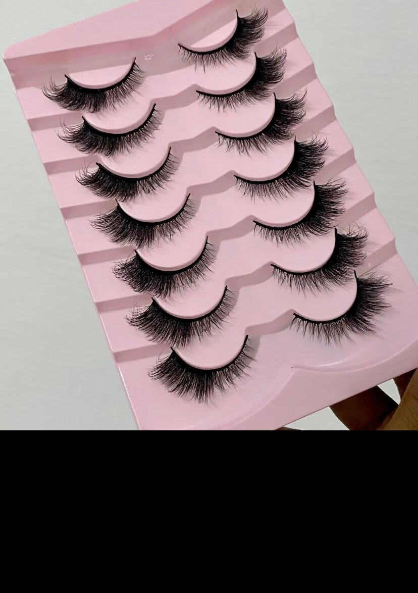 Faux Cils Volumineux