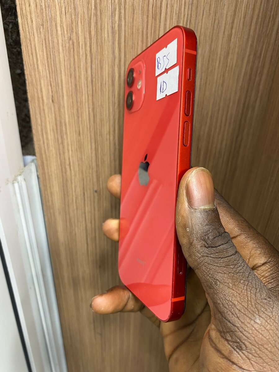 iPhone 12 simple 64GB