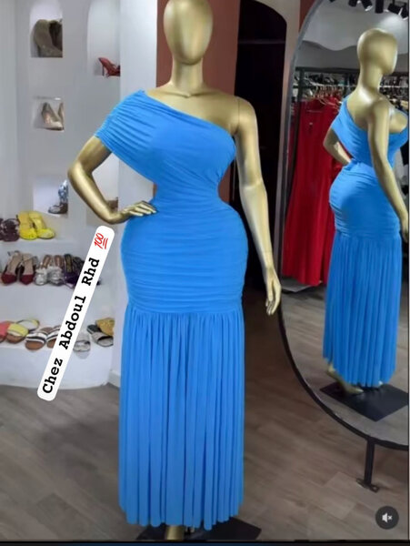 Robe longue asymétrique bleue
