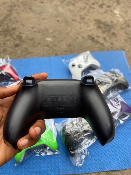Manette PS5 quasi neuve