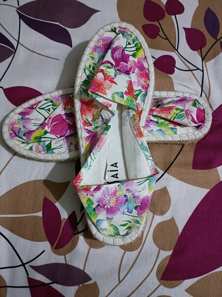 Espadrilles fleuries colorées