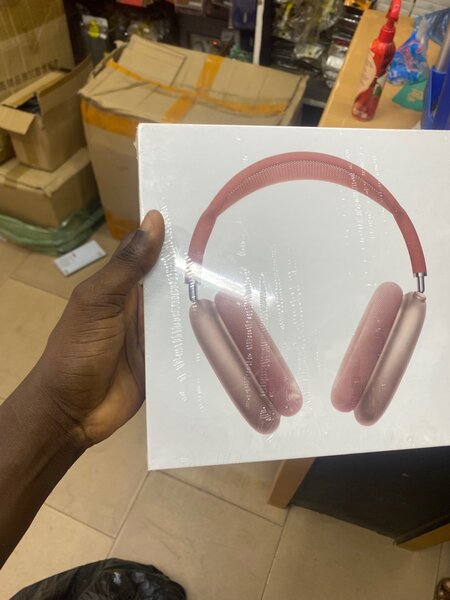 Apple Promax headphones